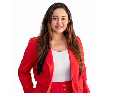 Dr Hiral Seth, dentist in Gerringong